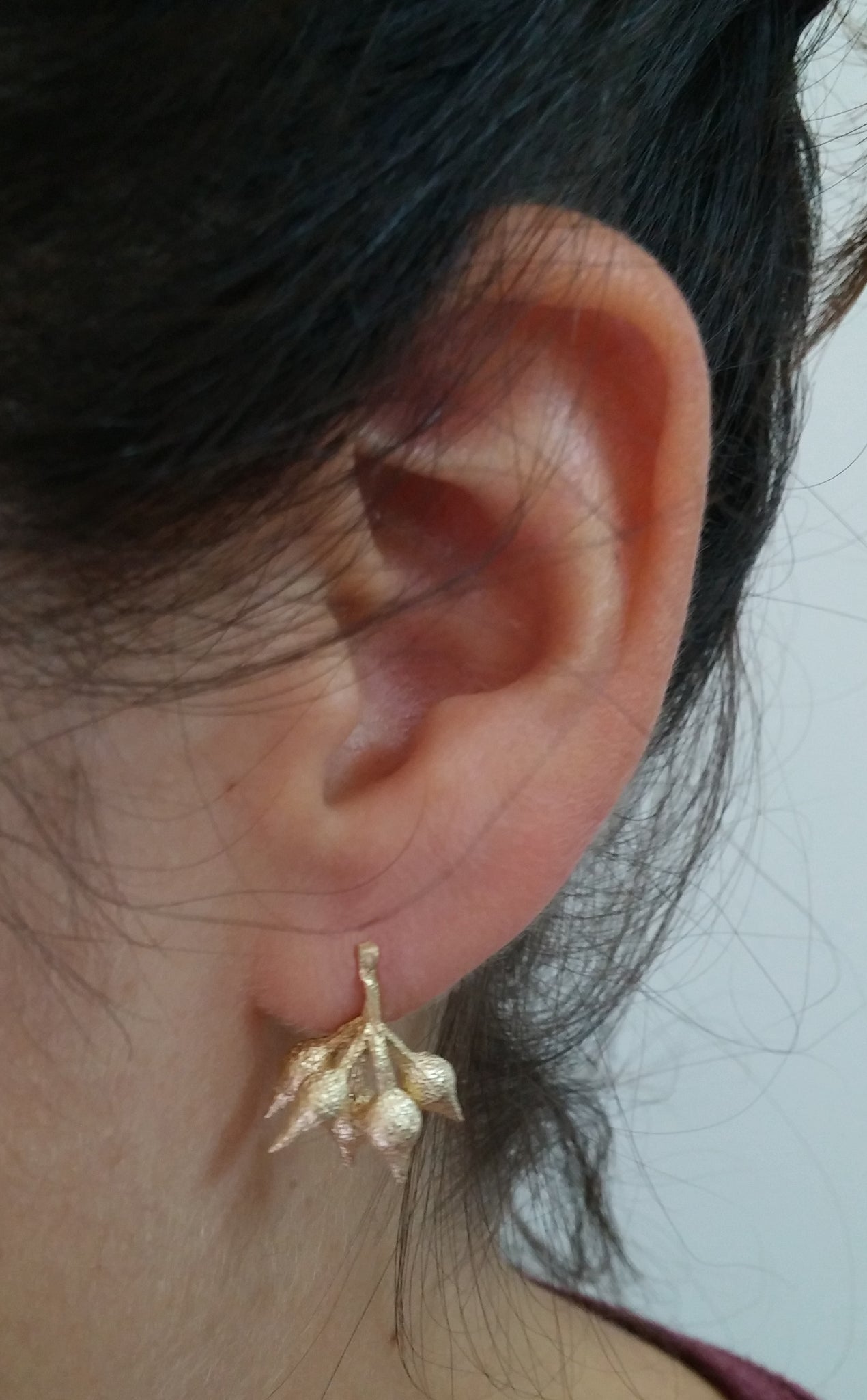 Eucalyptus fruit gold earrings - G Rubinstein Jewellery