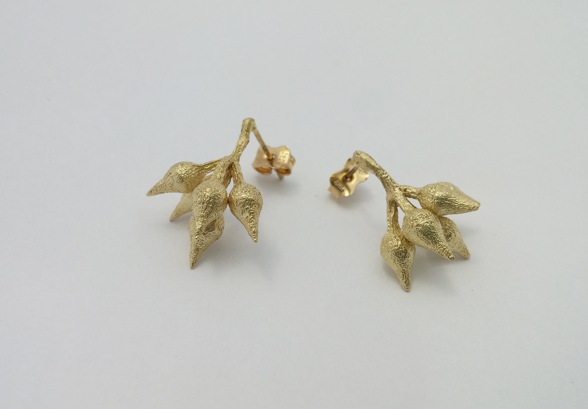 Eucalyptus fruit gold earrings - G Rubinstein Jewellery